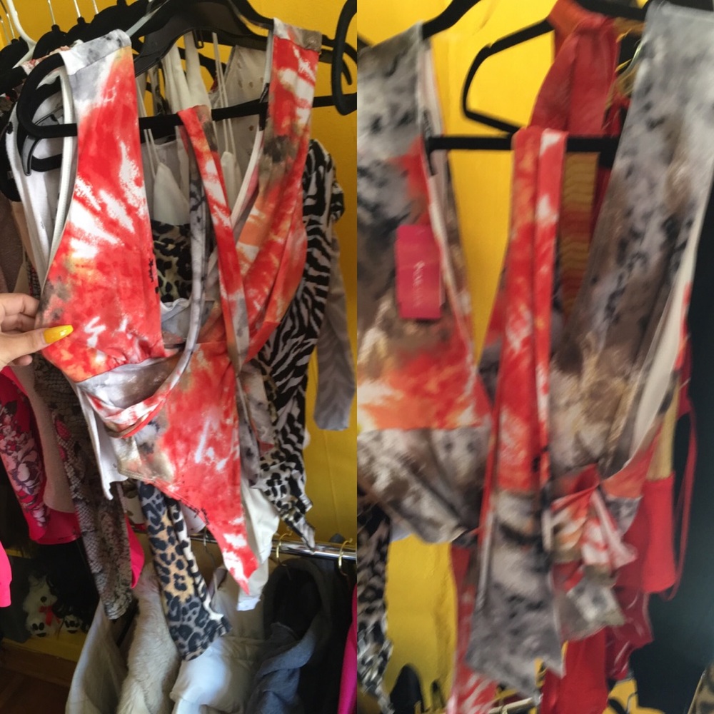 Multicolor body suit